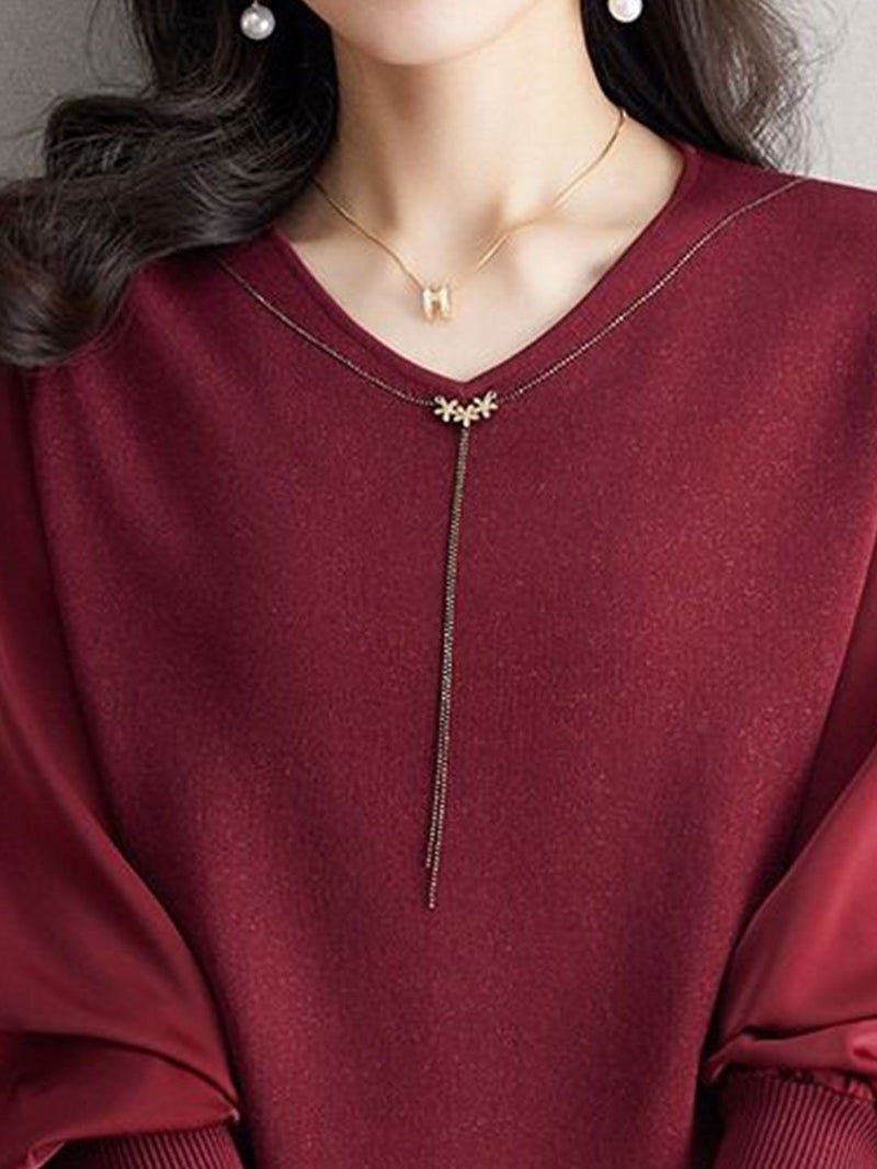 YUNIQEE سويت شيرت ماروني بأكمام طويلة وتصميم على شكل حرف V - Image 2