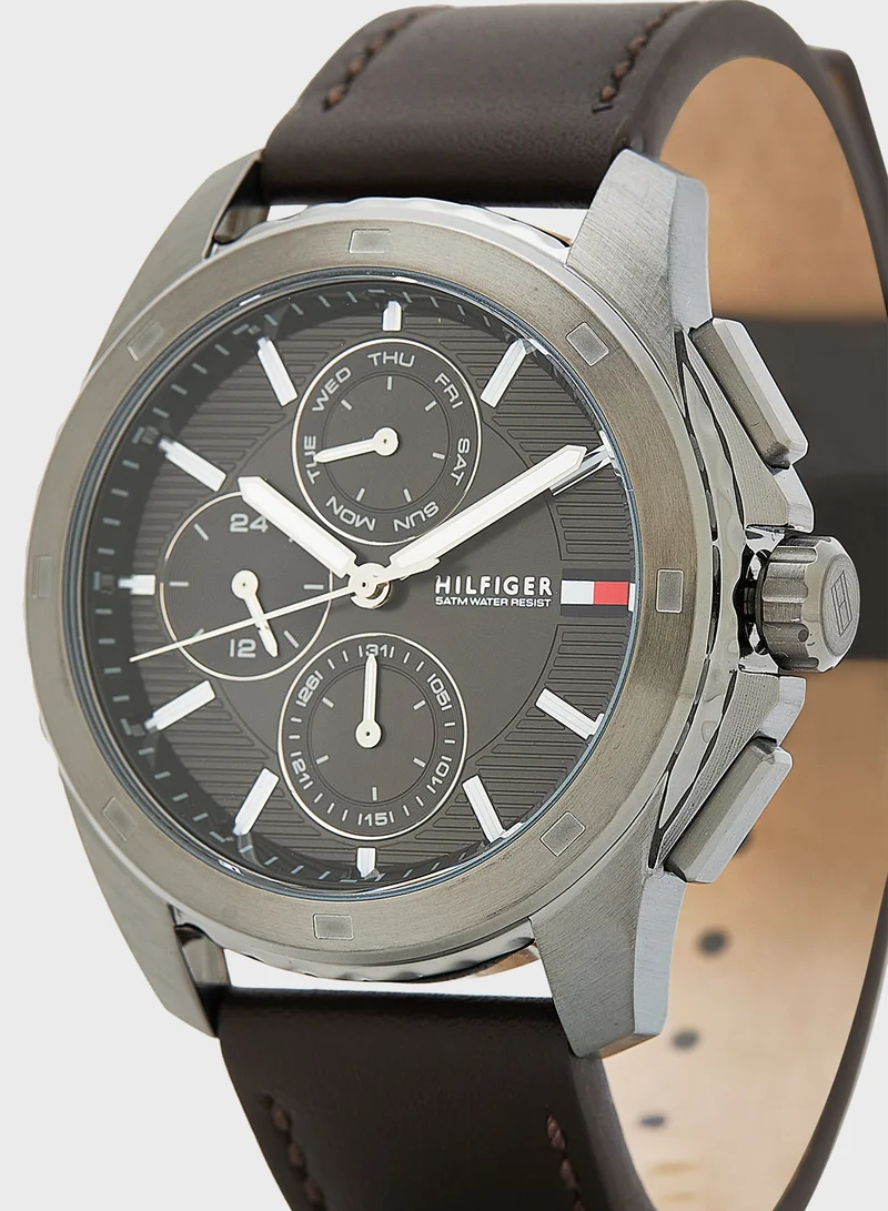 TOMMY HILFIGER Walker  Analog Watch
