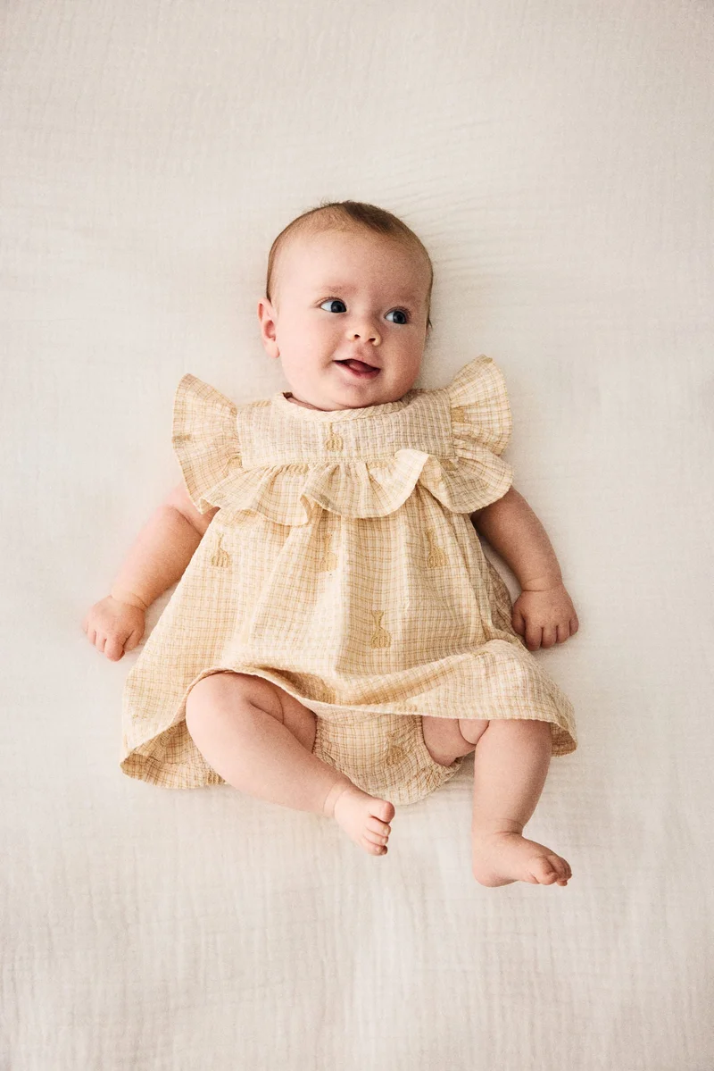 H&M Embroidery-detail seersucker dress