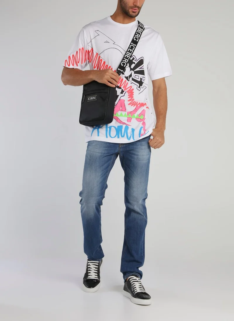 أيسبيرغ حقيبة كروس بودي بحزام شعار أسود