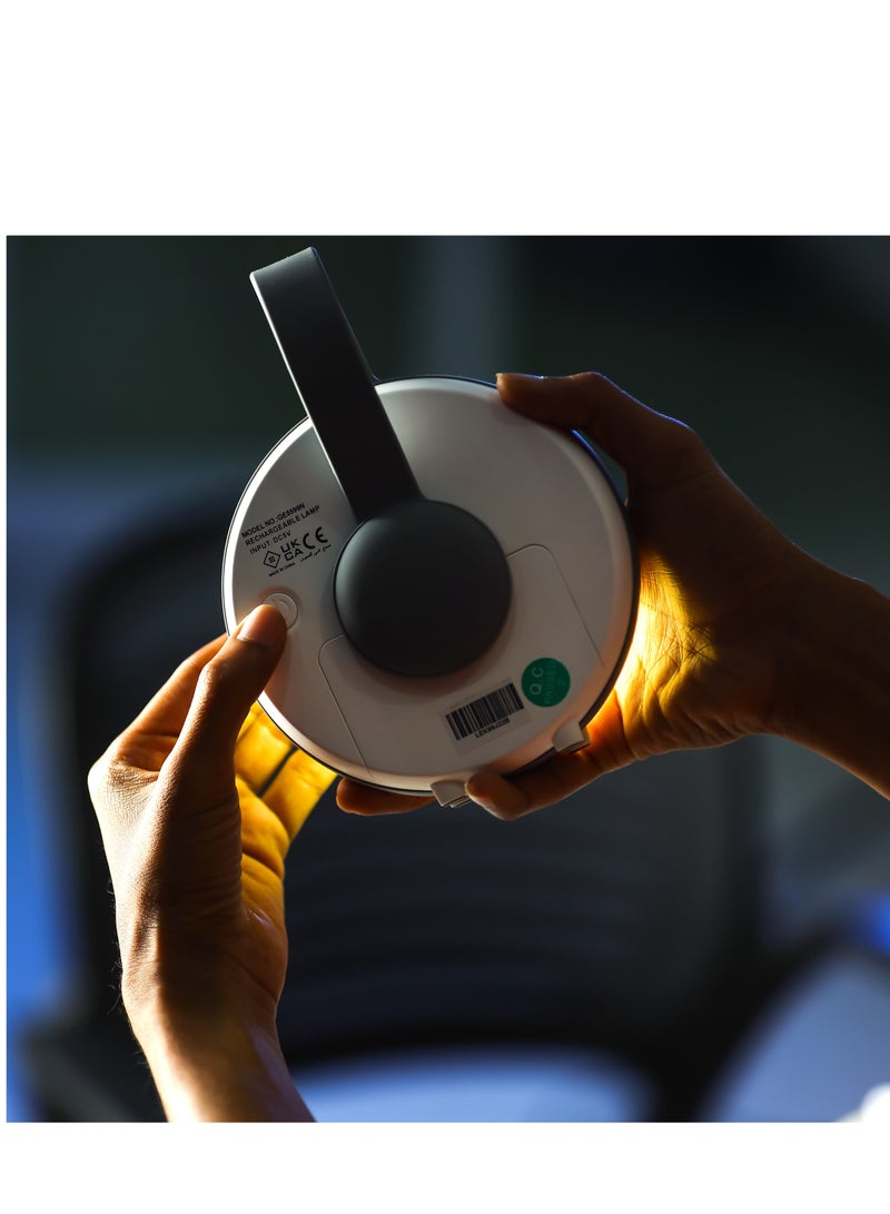 GEEPAS مصباح LED دائري قابل لإعادة الشحن بتصميم محمول وخفيف الوزن - Image 3