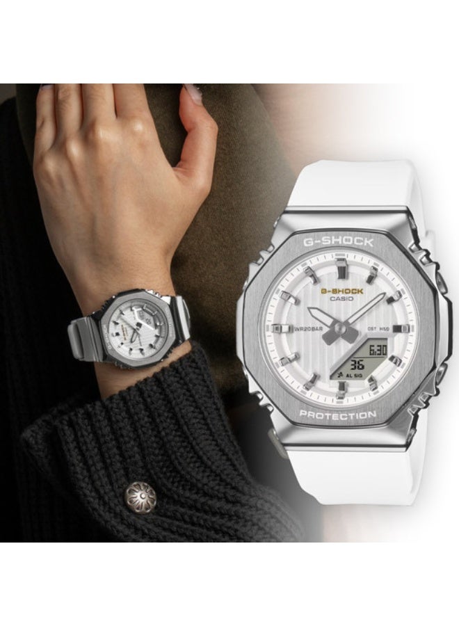 Casio G-SHOCK Women Casual Watch GM-S2110SH-7ADR - Image 2