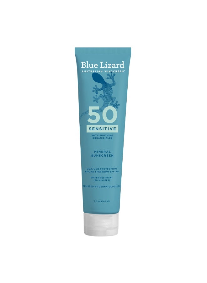 بلو ليزارد لوشن واقي شمس معدني حساس من بلو ليزارد SPF 50، واقي شمس معدني 100%، حماية من UVA/UVB، معزز بالألوة فيرا العضوية، يهدئ ويرطب، 5 أونصة سائلة - Image 1