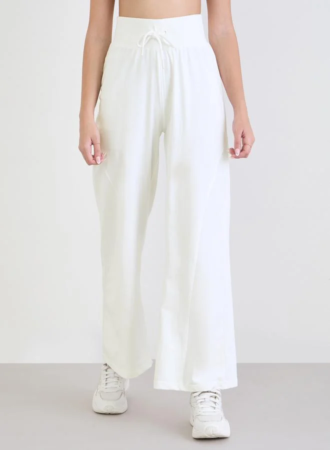 ستايلي بنطال جوغر بأرجل واسعة