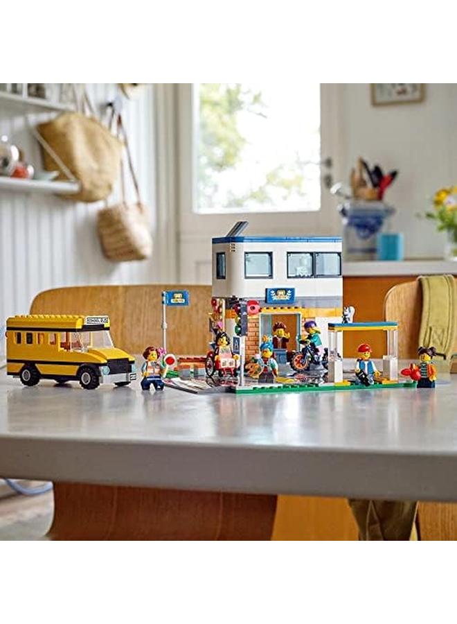 LEGO City School Day 60329 Building Kit 433 Pieces  - Image 4