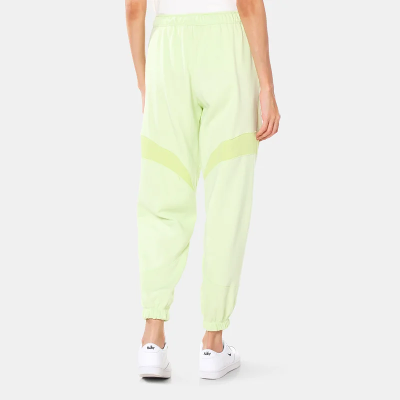 نايكي بنطال سبورتسوير اير فليس للنساء