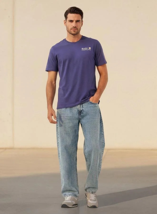 سبلاش فيڤ تيشيرت رجالي بقصة ضيقة وياقة دائرية وأكمام قصيرة وطبعة