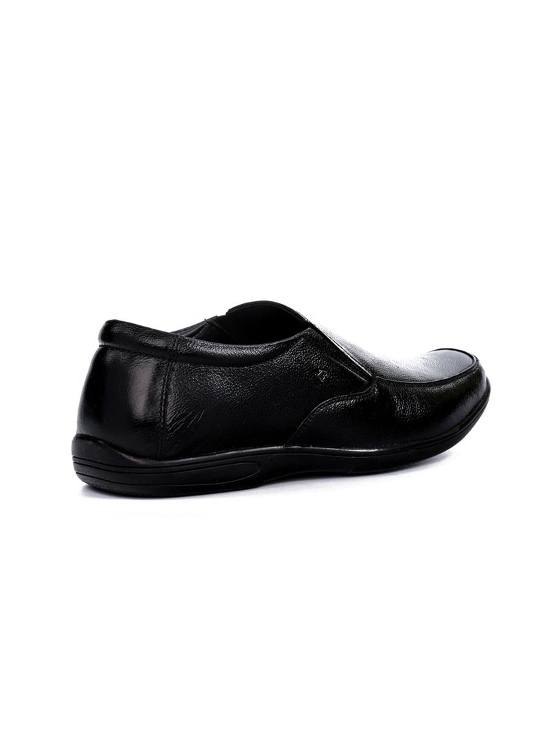 Bata Formal Slip-On Shoes - Image 3