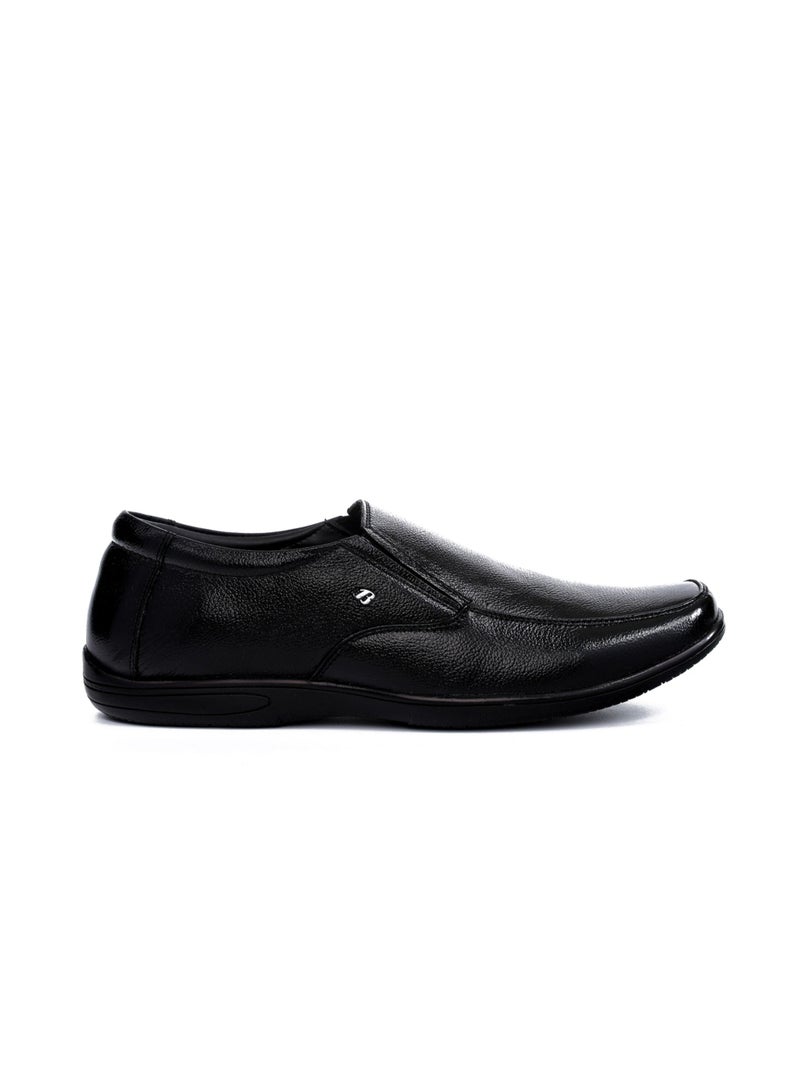 Bata Formal Slip-On Shoes - Image 1