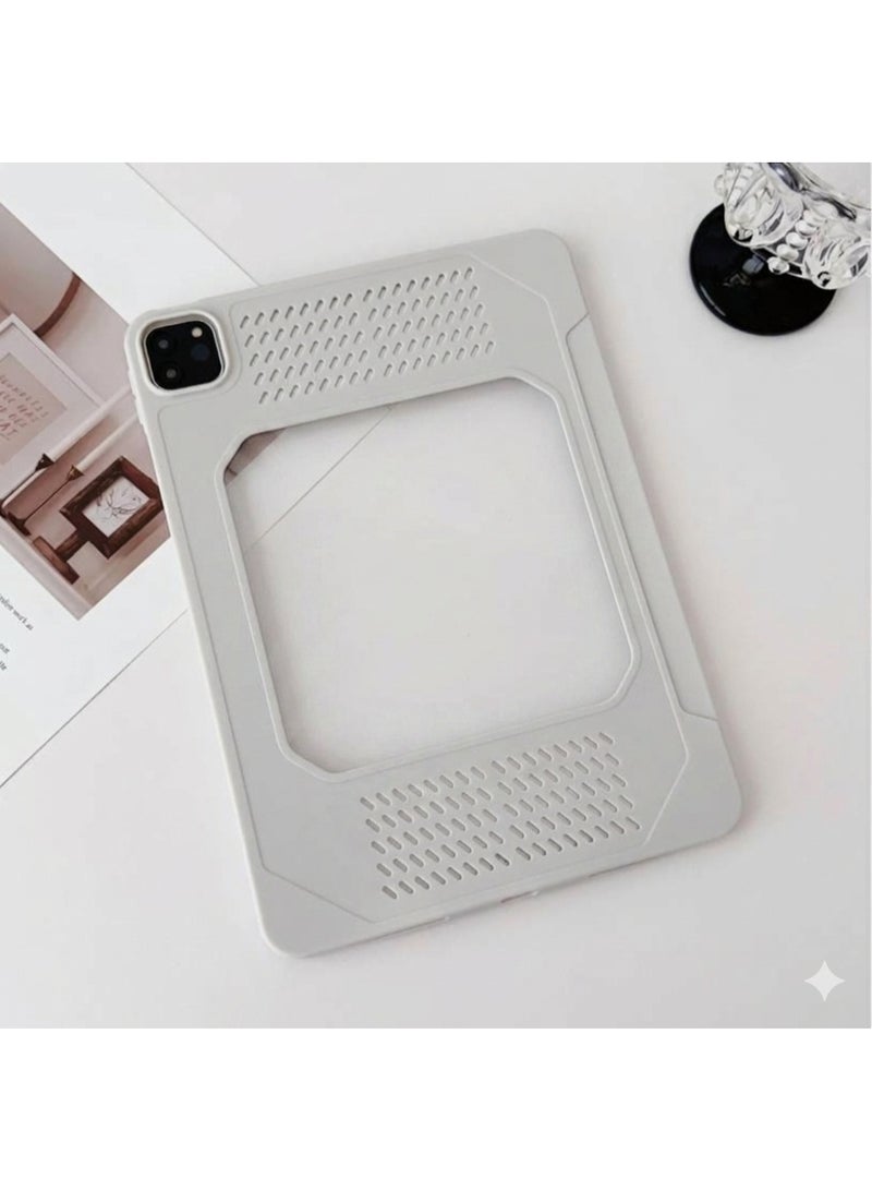 Sarafox P6 rugged iPad case for the 11-inch iPad Pro (2024) features a back panel compatible with iPad coolers. It boasts an open back design and exposed sides that aid in heat dissipation and better cooling distribution. - Image 3