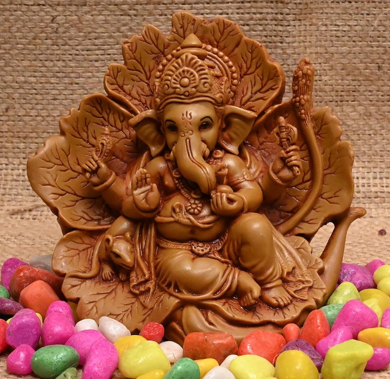 KariGhar Ganesh Ganpati Bappa Shoeflower Idol for Car Dashboard Living Room Drawing Room House Warming Puja Ghar Decoration Gifting 8 x 14 x 11 cm - Image 3
