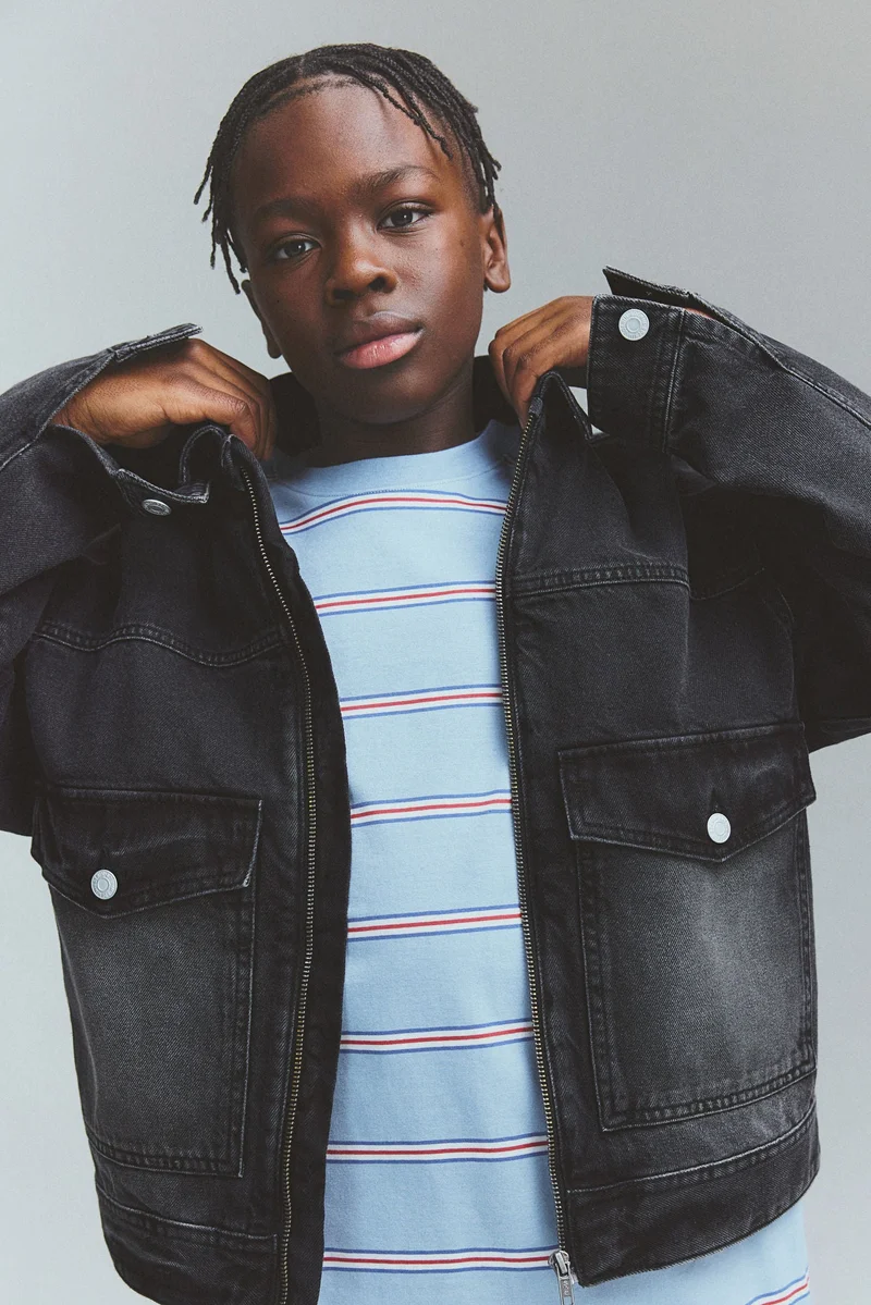 اتش اند ام جاكيت بسحّاب من الدنيم