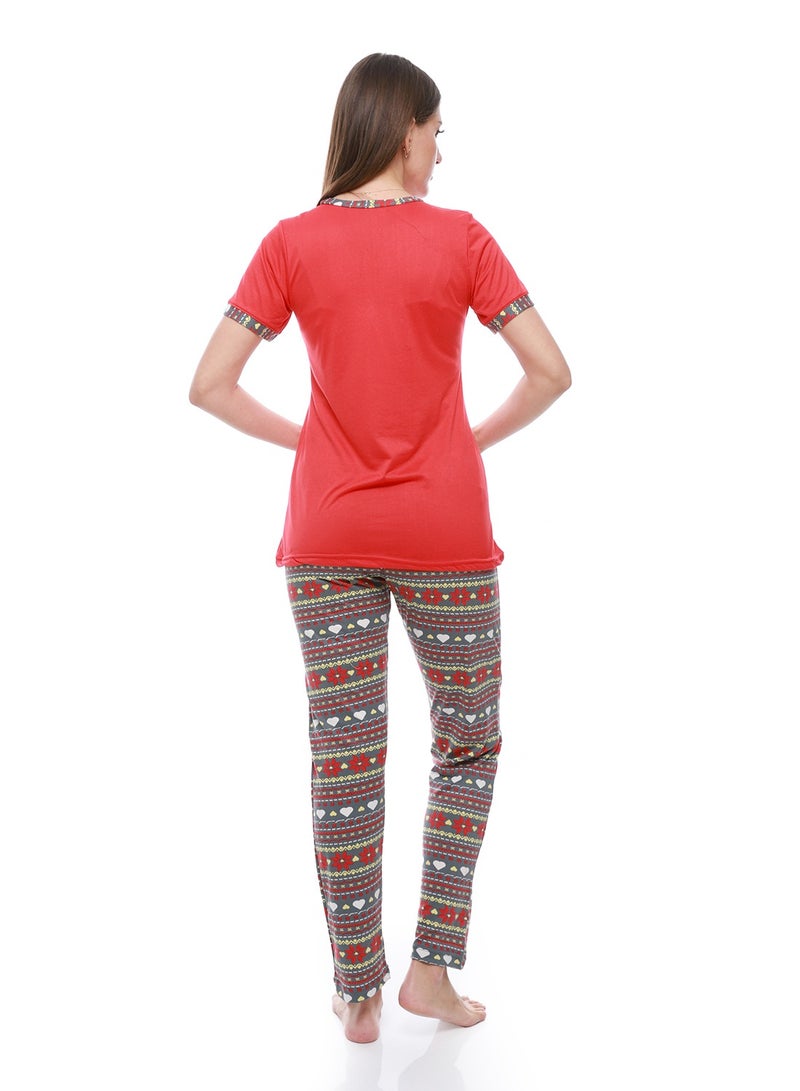 Caesar Women Pajama Set With Half Sleeves And Printed Photo  - Image 4