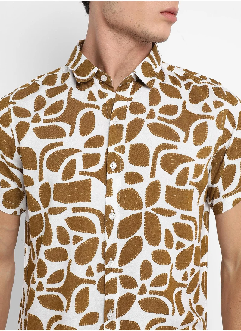 Campus Sutra Men's White & Brown Contrast Block Shirt