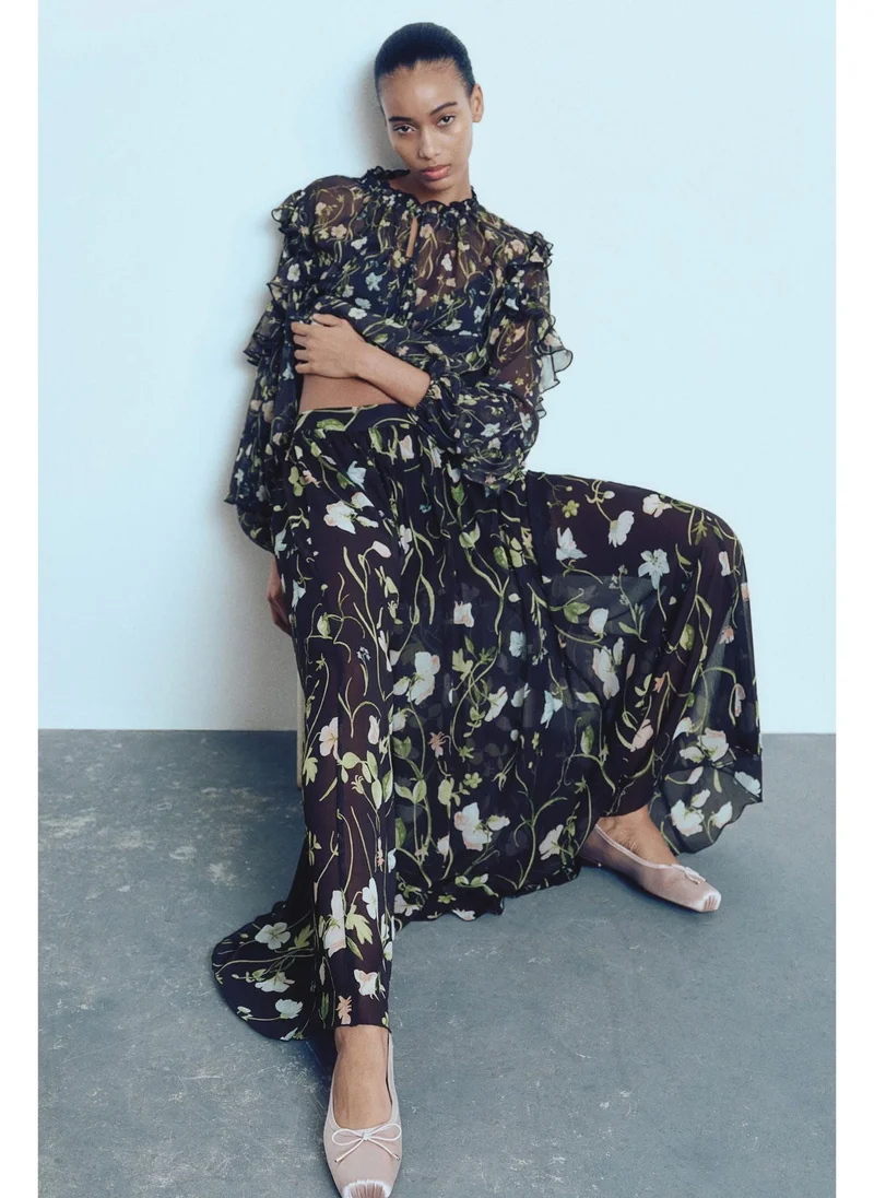 H&M Chiffon maxi skirt