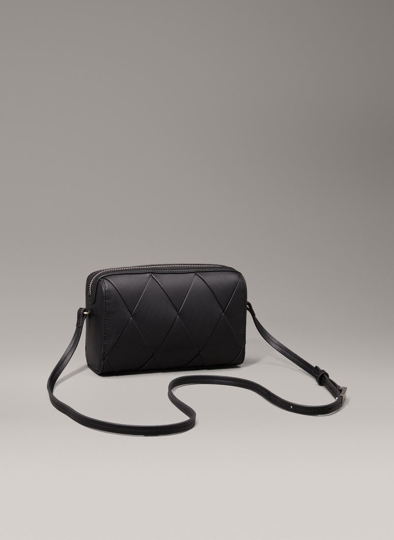 CALVIN KLEIN CAMERA BAG  - Image 2