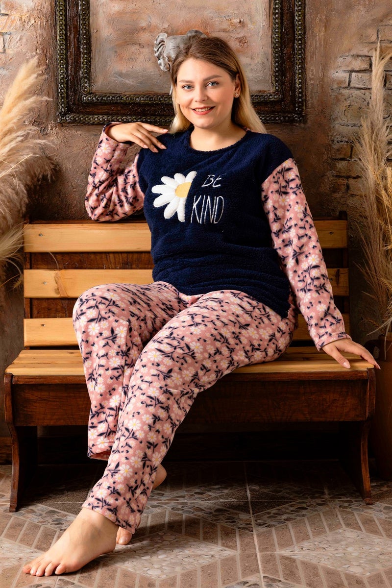 Nisanca Large Size Plush Polar Pajama Set - Winter  - Image 1