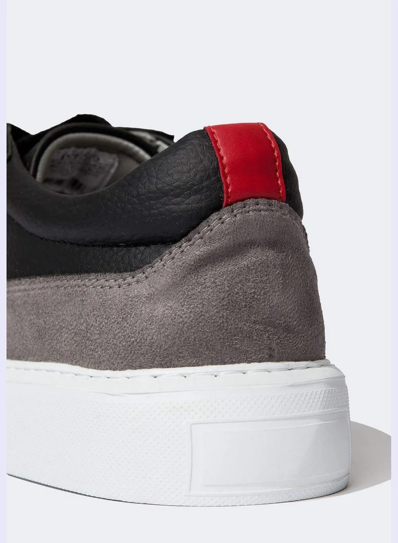 DeFacto Laced Flat Sole Shoes