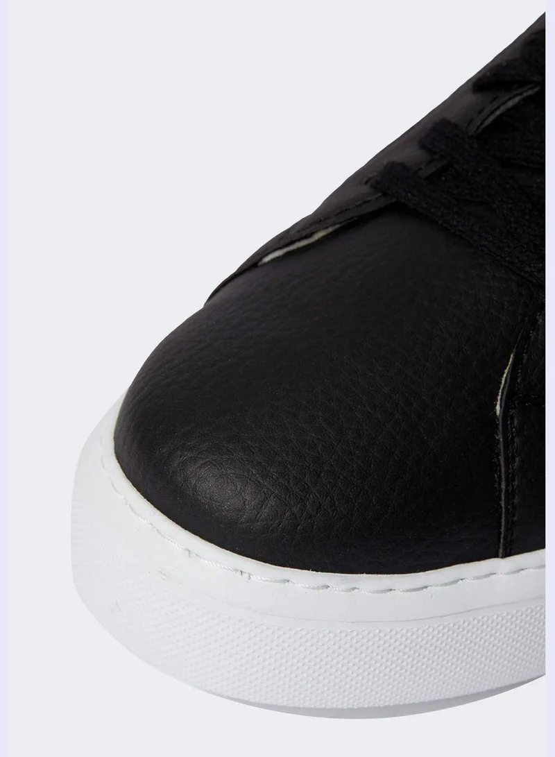 DeFacto Laced Flat Sole Shoes