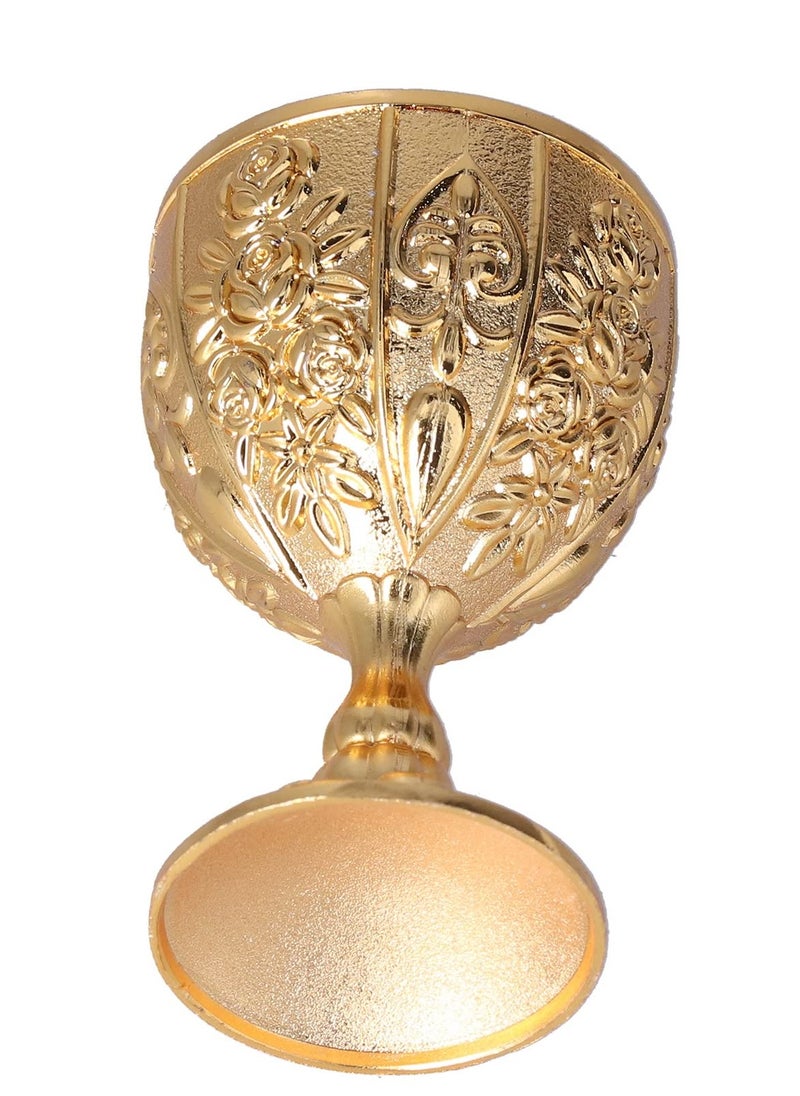 SYOSI Mini Golden Goblet 2Pcs Retro European Style Gold Goblet Brass Embossed Goblet Cup Solid Metal Embossed Wine Cup Goblet Luxury Embossed Wine Liqueur Cup Shot Glass 30ml Chalice Goblets Gold  - Image 3