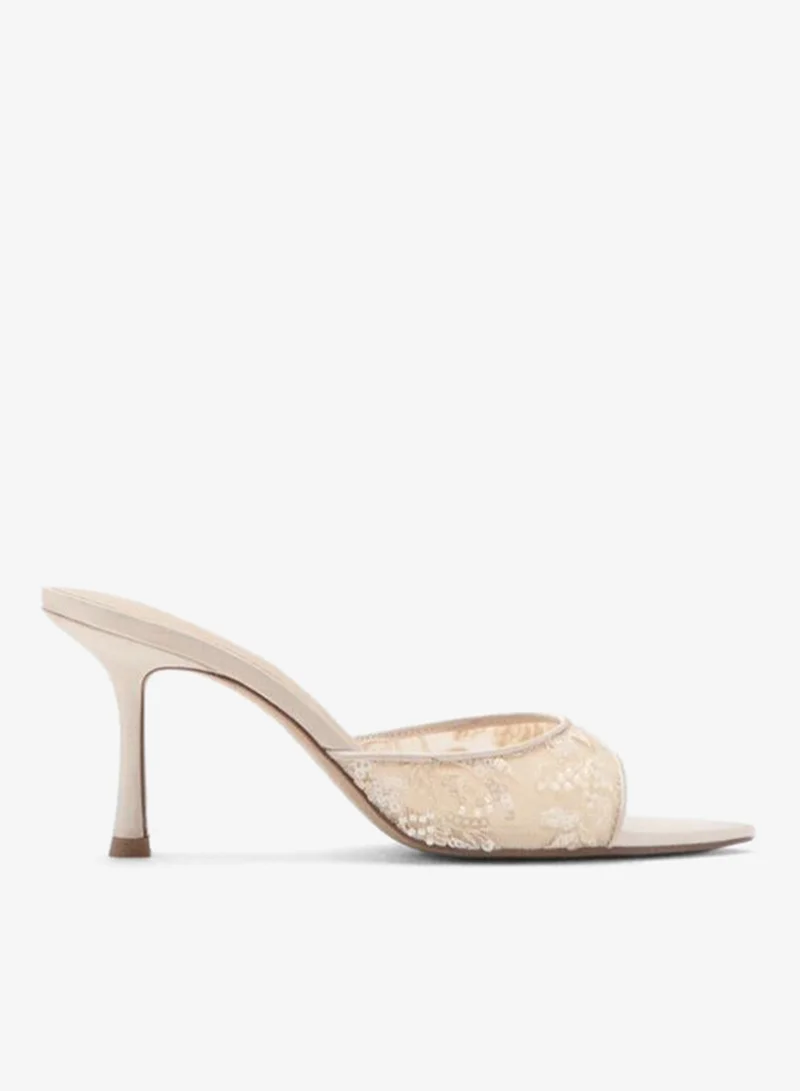 مانجو صنادل بكعب دانتيل