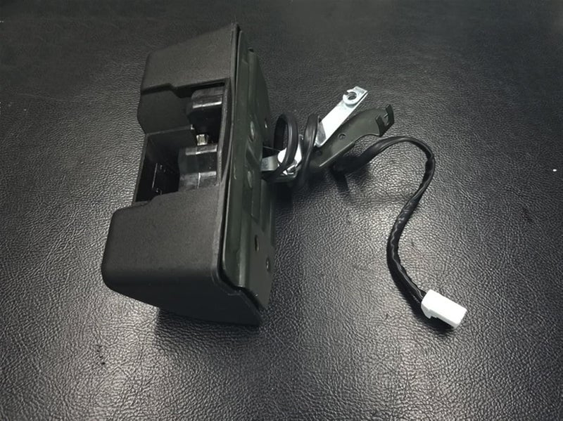 Wivplex Tailgate Lock for Toyota Hiace Commuter 2013 - Image 4