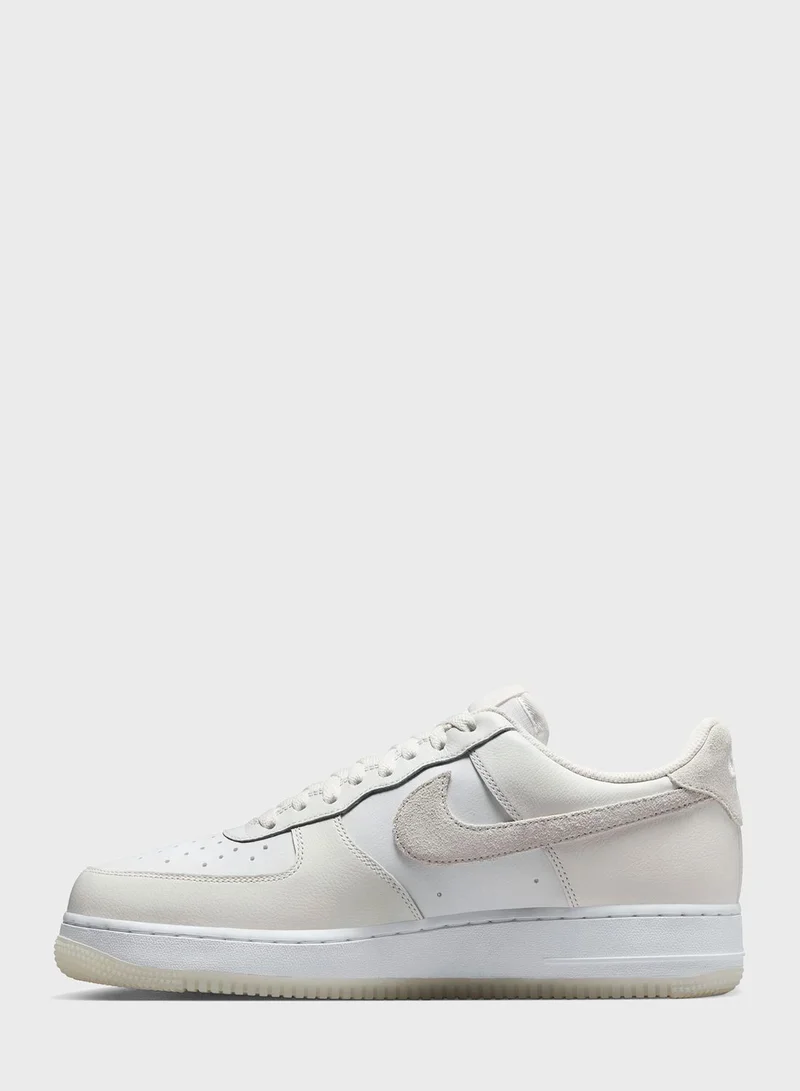 Nike Air Force 1 '07 Lv8