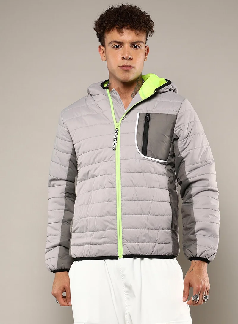 Campus Sutra Men's Light Grey Puffer Jacket With Contrast Zipper