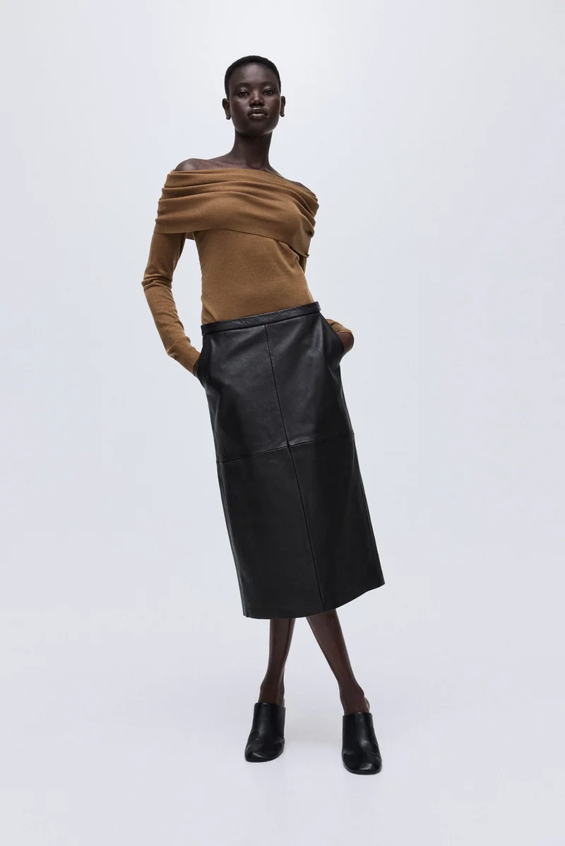 H&M Off-the-shoulder wool top