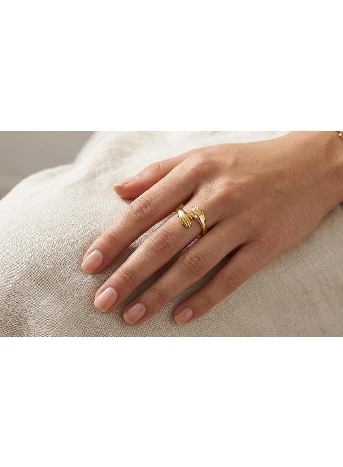 Open Ring with Intertwined Hands Design, Made of Stainless Steel, Adjustable (One Size Fits All) – Modern and Elegant Design. - Image 3