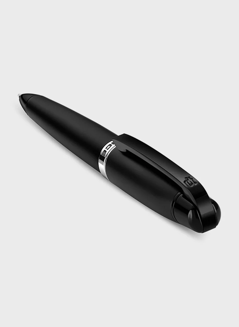 بوليس Ebrima Pen