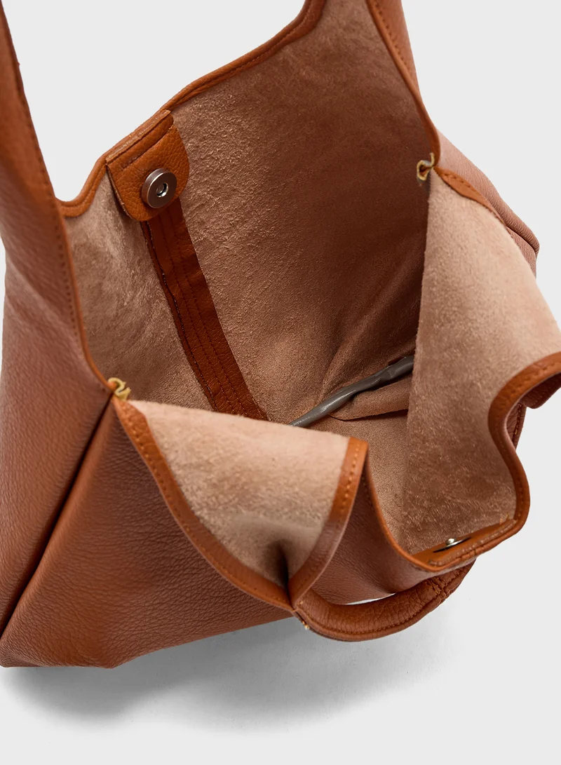 Ginger Large Mild Grain Hobo Bag