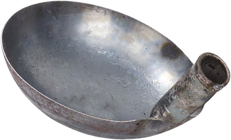 Thickened Iron Water Scoop Ladle with Long Vertical Handle 21cm Sturdy Household Kitchen Spoon for Gardening and Animal Care - Image 1