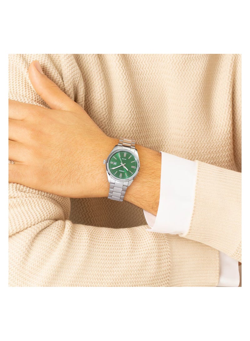 Casio Stainless Steel Men's Watch Green Dial, Silver Band - MTP-1302PD-3AVDF - Image 4