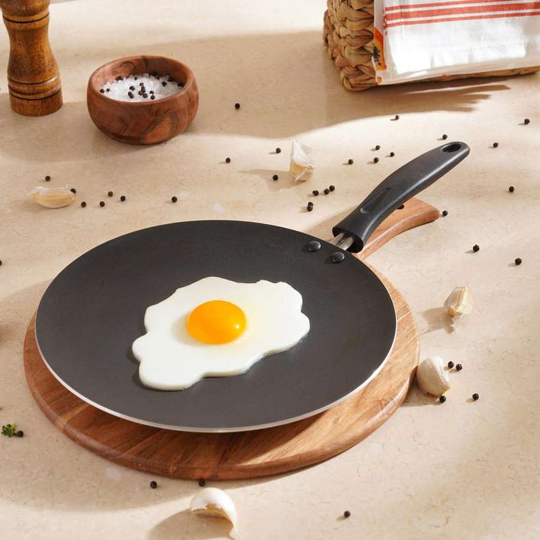 Pan Home Black Tawa Pan 28cm
