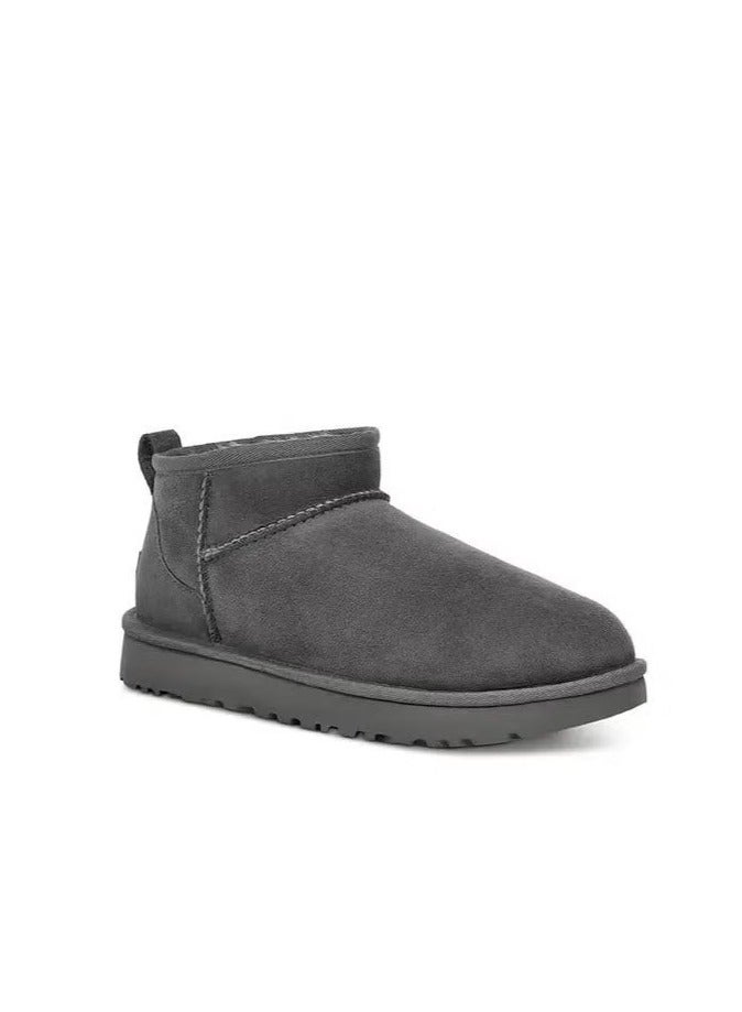 أوغ حذاء UGG كلاسيك ألترا ميني للنساء – دفء وراحة مثالية للشتاء - Image 1