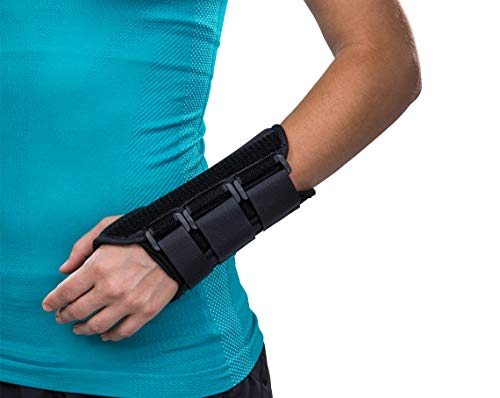Donjoy ComfortFORM Wrist Support - Right - Medium - Image 2