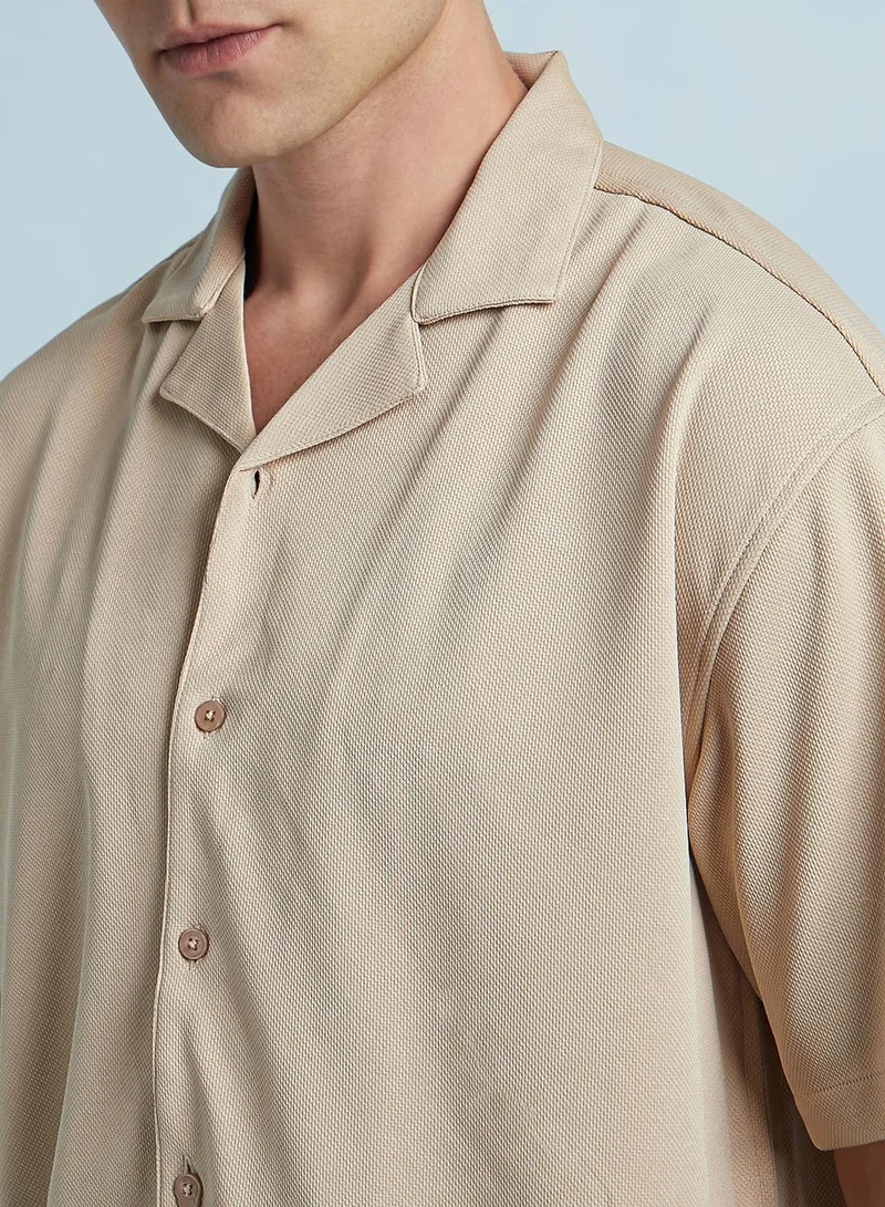 Dennis Lingo Men's Beige 100% Polyester Textured Button Down Relaxed Shirt