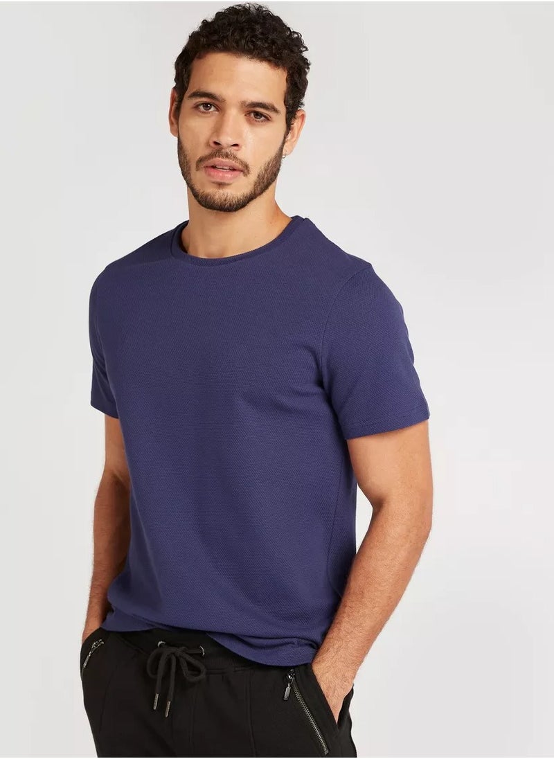 Iconic - Essential Crew Neck T-Shirt - Image 1