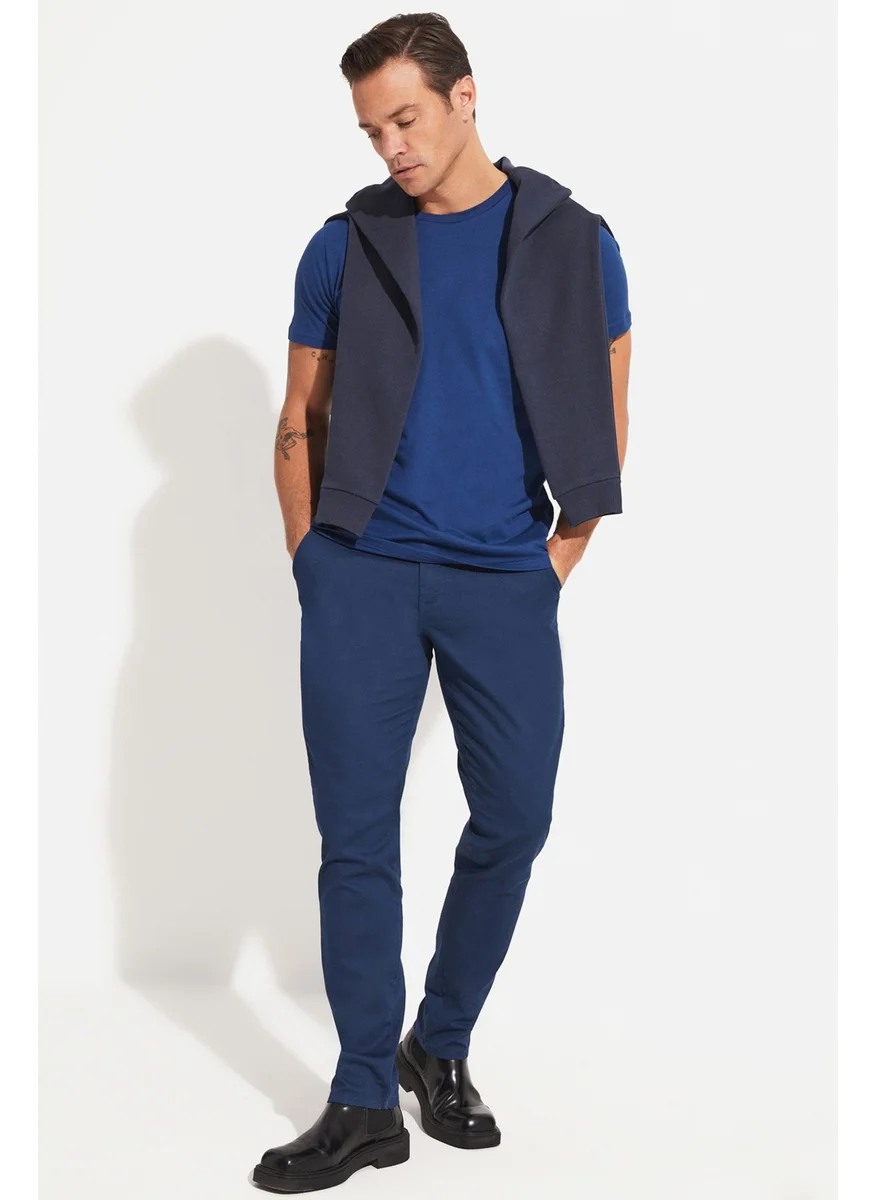 JUNE Men's Regular Fit Textured Trousers