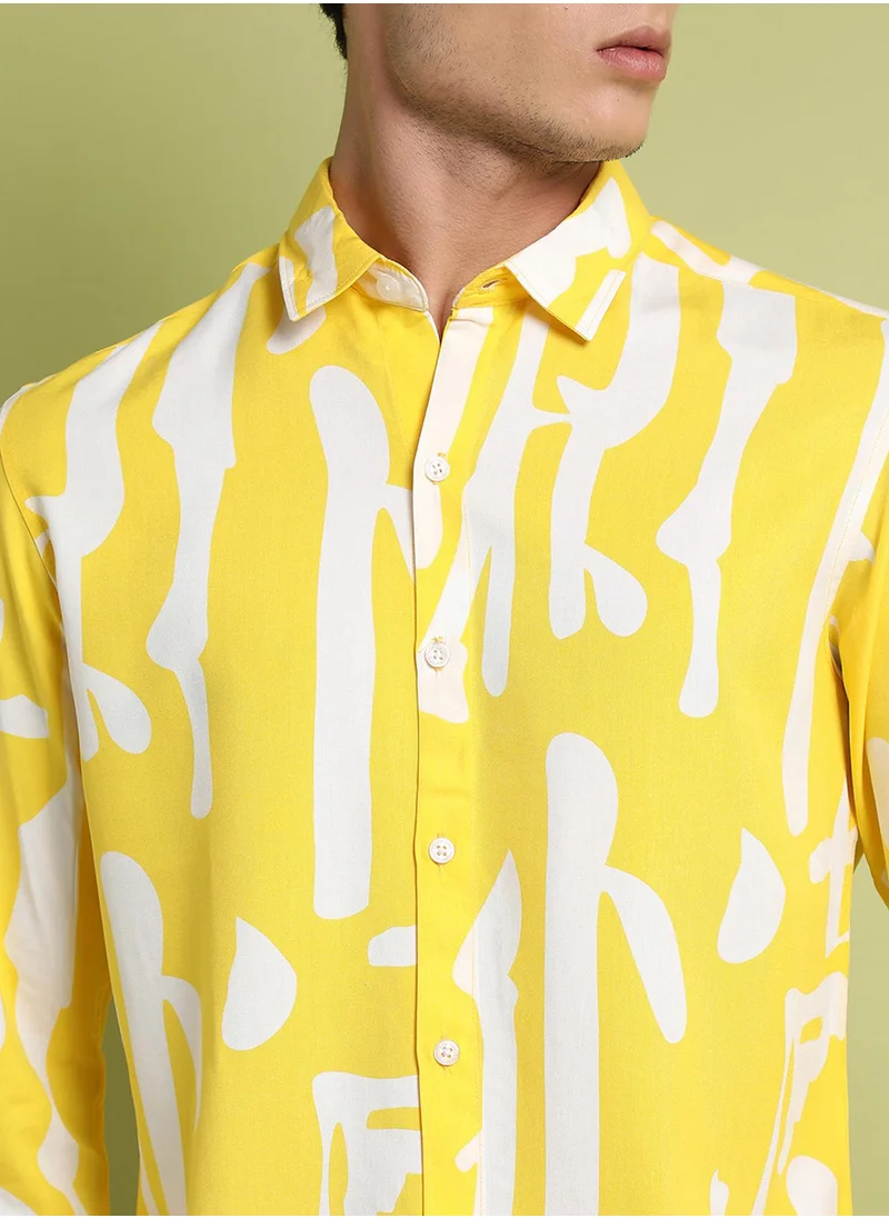 Campus Sutra Men's Lemon Yellow Abstract Print Shirt