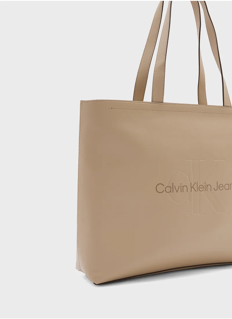 Calvin Klein Jeans Sculpted Slim Tote