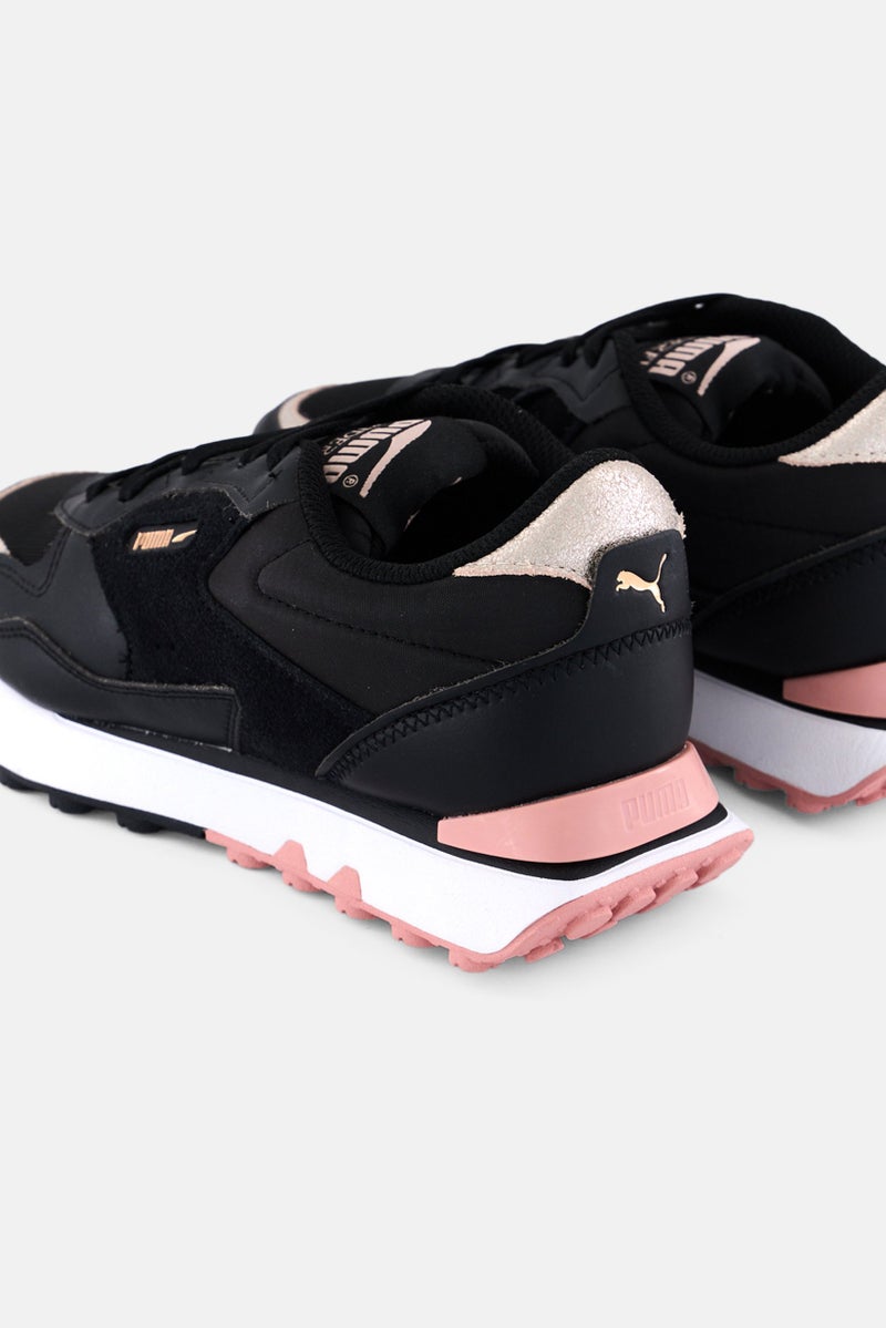 PUMA Women Rider Fvw Glam Outdoor Shoes, Black - Image 2