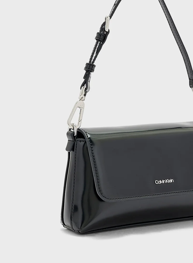 CALVIN KLEIN Must Double Strap Detailed  Crossbody