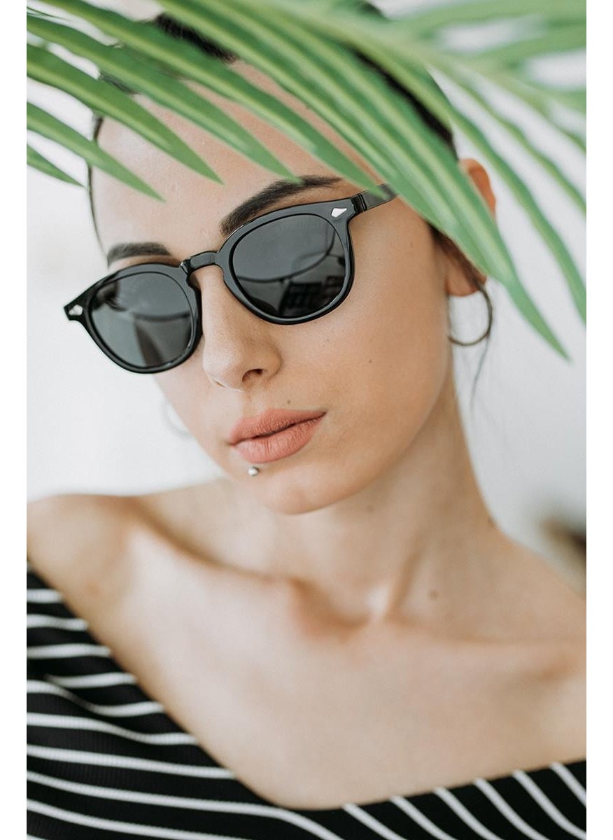 Tomy Timy VG1063 06 49 Polarized Sunglasses  - Image 1
