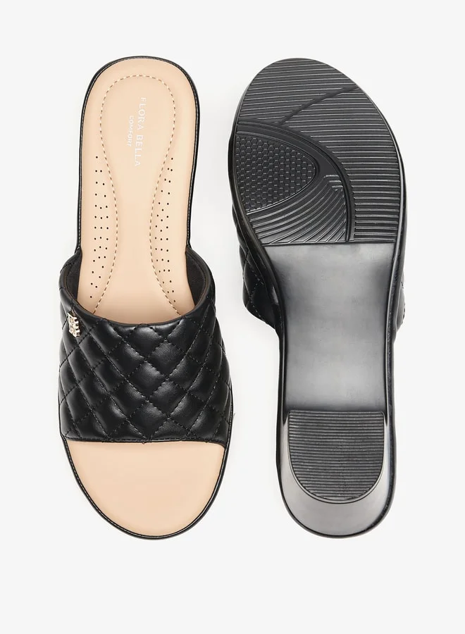 فلورا بيلا من شو إكسبرس Womens Quilted Block Heels Slip-On Sandals