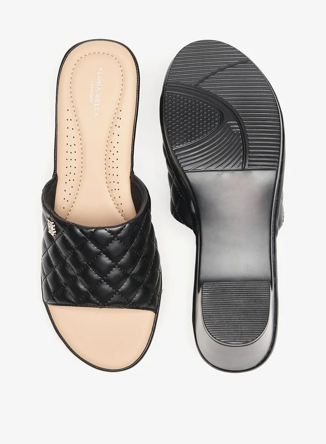 فلورا بيلا من شو إكسبرس Womens Quilted Block Heels Slip-On Sandals