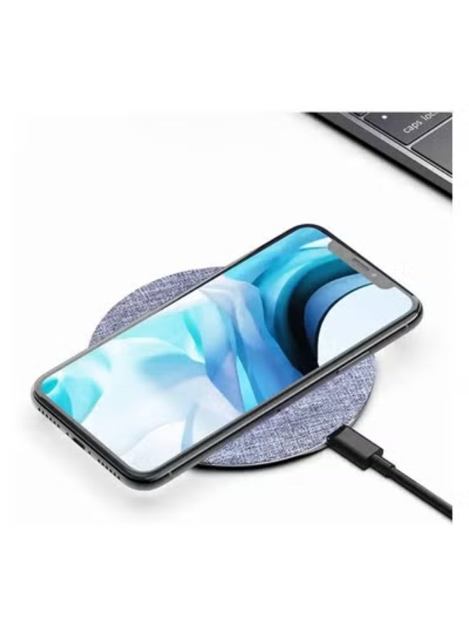 ديفيا شاحن لاسلكي فائق النحافة ومتين من سلسلة UFO (15 وات) بتصميم طبق طائر - لوحة شحن لاسلكية سريعة بتقنية Qi - مادة قماشية مقاومة للماء - رمادي - Image 3