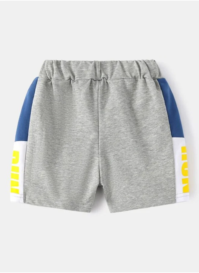 YUNIQEE Grey Regular Fit Mid Rise Printed Shorts