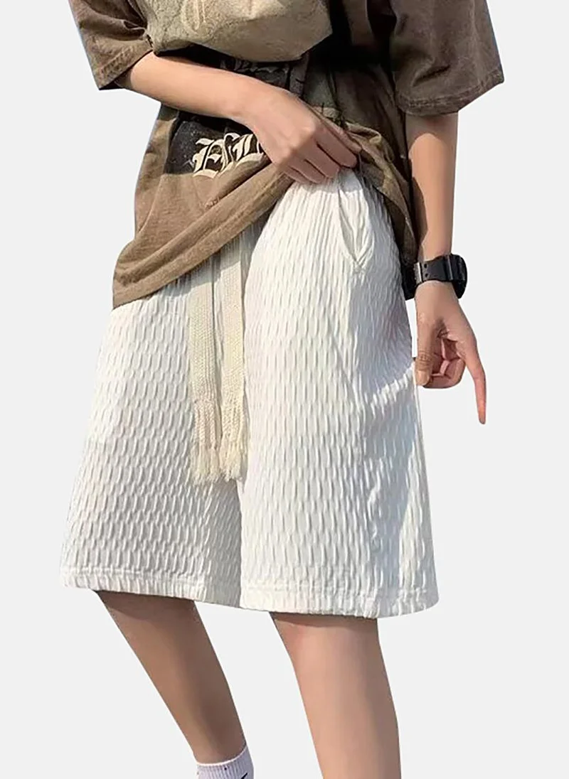 يونيكي Cream Mid Rise Soild Relaxed Fit Shorts